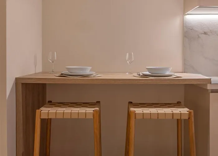 Earthy Haven-minimalist Luxury & Hot Tub Apartament *